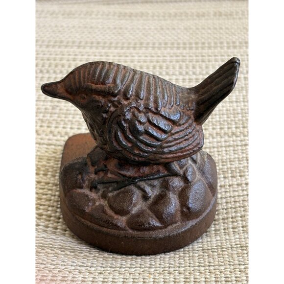 Vintage Cast Iron Wedge Door Stop “Jenny Wren”  Bird Sparrow Made in England 3” - Picture 1 of 6